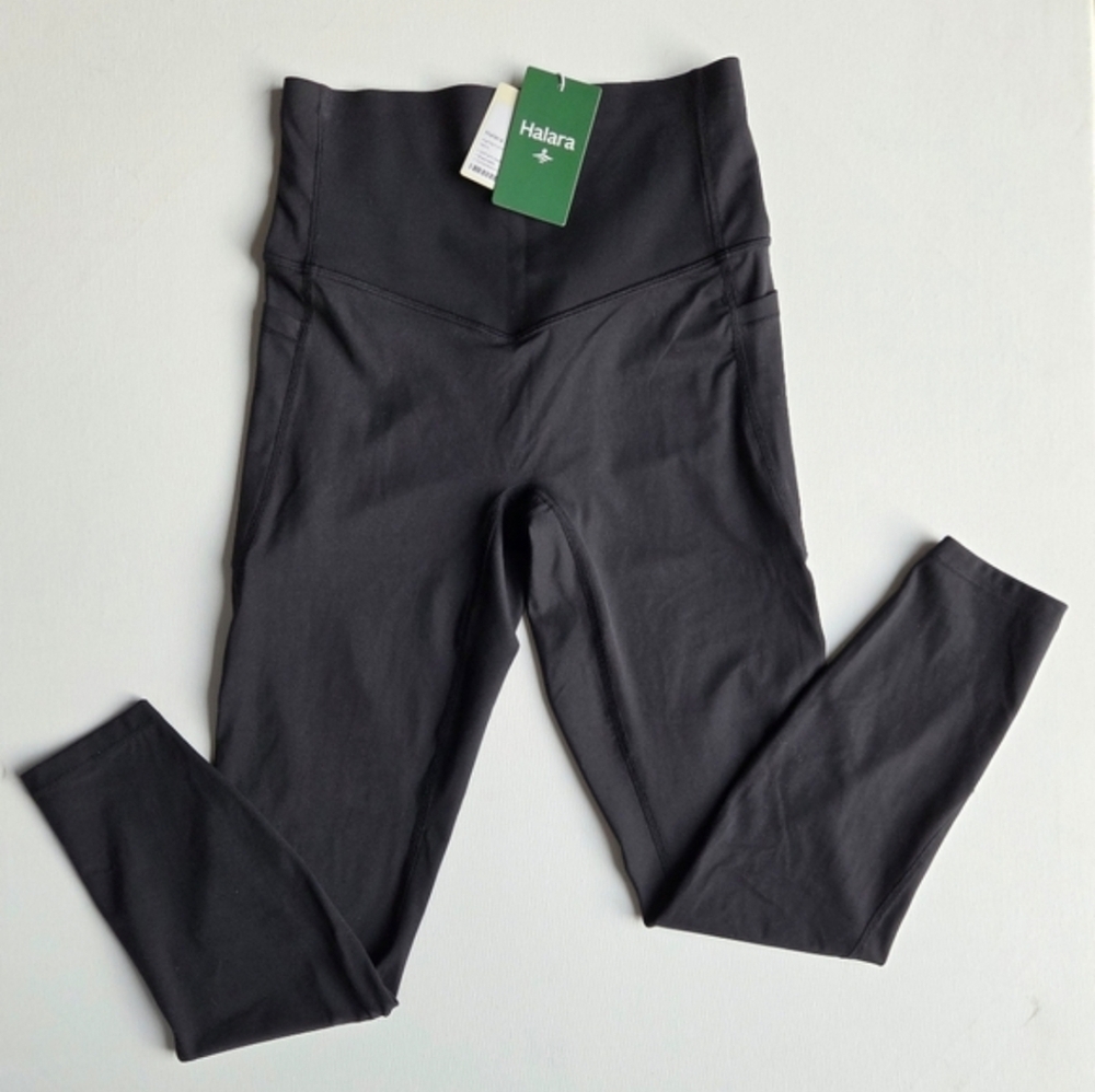 NWT- Halara Black UltraSculpt High-Waisted 7/8 Pocket Legging Women's Size Small - Picture 10 of 13